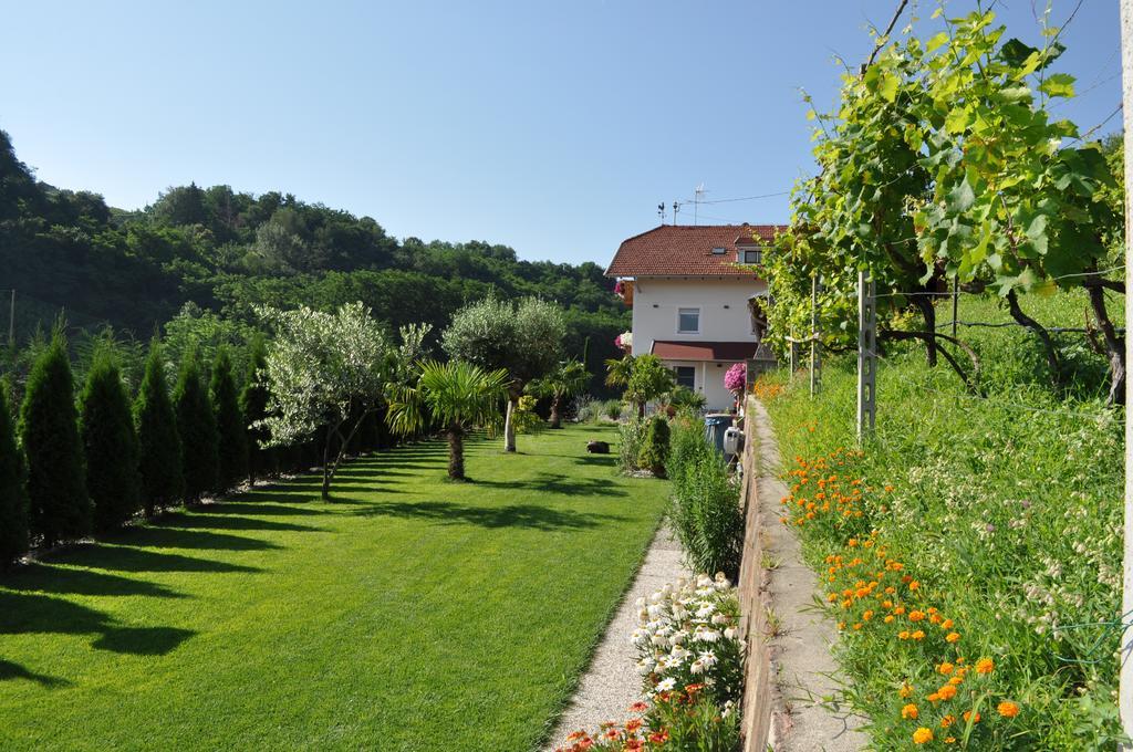 Garni San Paolo Hotel Appiano Sulla Strada Del Vino Ngoại thất bức ảnh