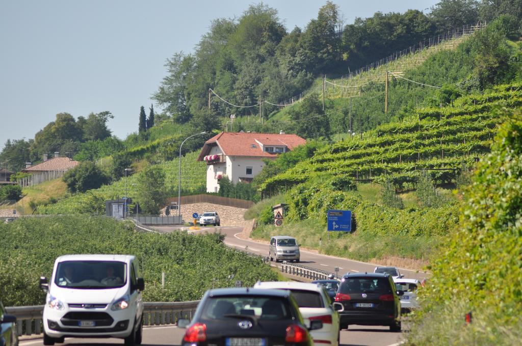 Garni San Paolo Hotel Appiano Sulla Strada Del Vino Ngoại thất bức ảnh