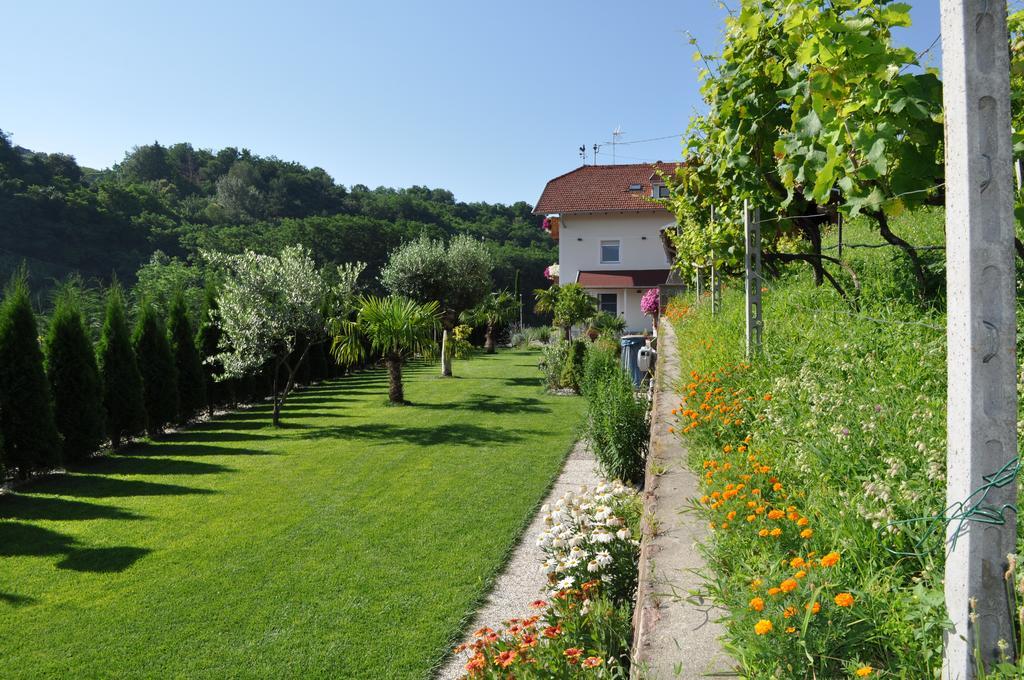 Garni San Paolo Hotel Appiano Sulla Strada Del Vino Ngoại thất bức ảnh